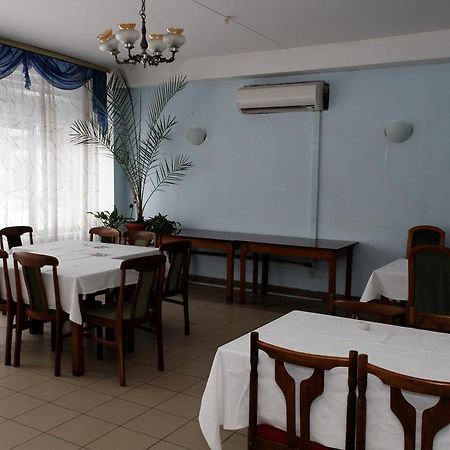 Saturn Hotel Kiev Eksteriør bilde