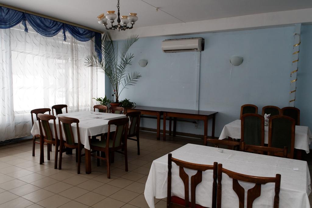 Saturn Hotel Kiev Eksteriør bilde
